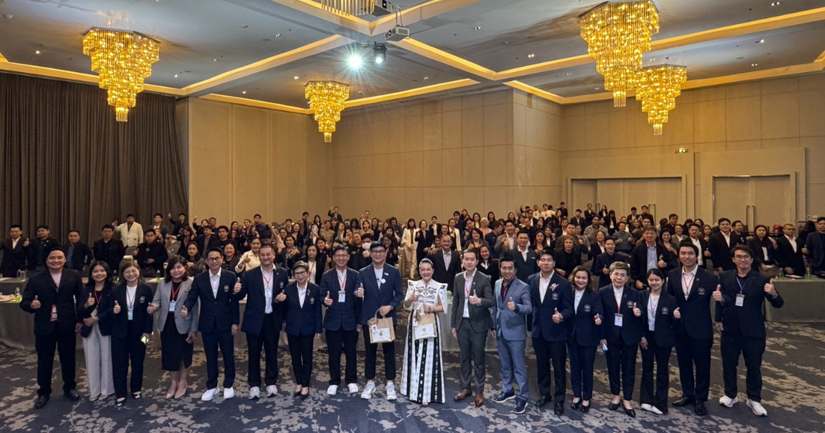 Areegator ร่วมเวที THAIFA BOOSTER CLUB EP.11 ชูวิสัยทัศน์ "AI-Powered Sales" ติดปีกนายหน้ายุคใหม่สู่ความสำเร็จ Areegator ร่วมเวที THAIFA BOOSTER CLUB EP.11 ชูวิสัยทัศน์ "AI-Powered Sales" ติดปีกนายหน้ายุคใหม่สู่ความสำเร็จ